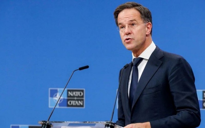 Rutte: NATO ölkələri Ukraynaya hərbi dəstəyi davam etdirməlidir